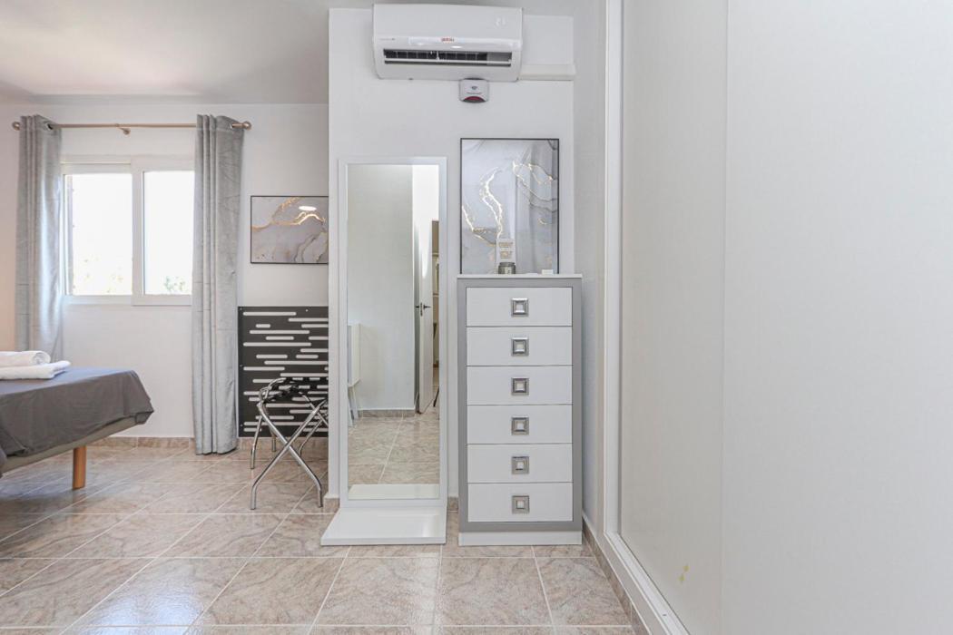 Presidential Suite Villamartin Plaza Av Brisas 67 Alicante Esterno foto