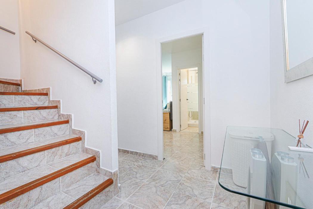 Presidential Suite Villamartin Plaza Av Brisas 67 Alicante Esterno foto