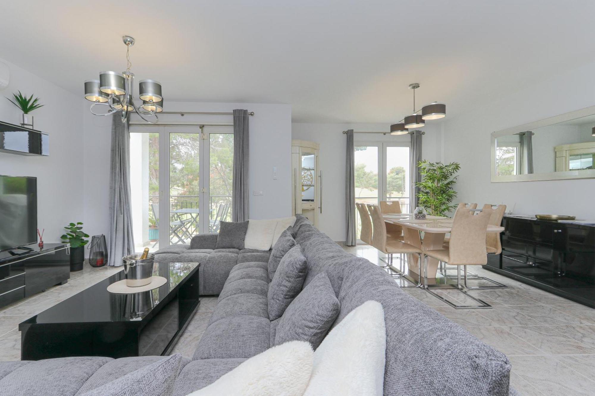 Presidential Suite Villamartin Plaza Av Brisas 67 Alicante Esterno foto